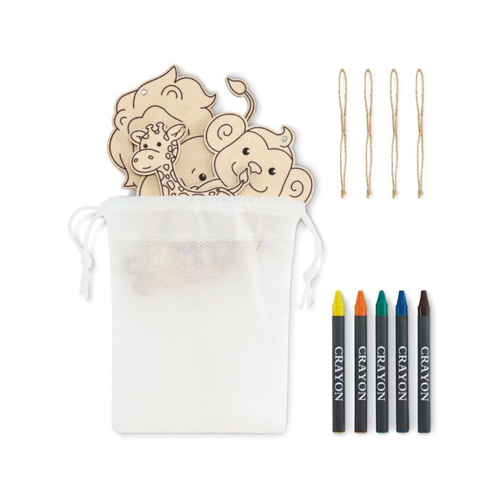 Zestaw drewnianych wieszaków – Gift Design