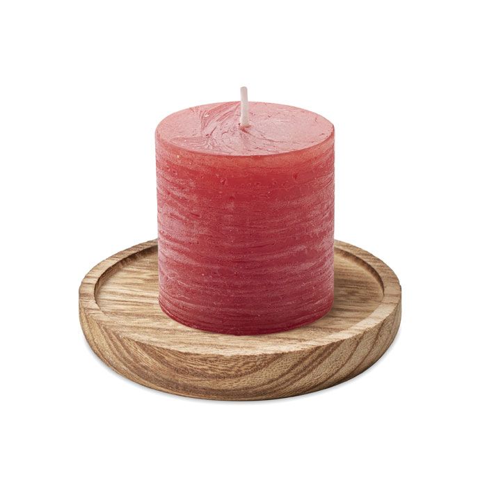 Świeca na drewnianej podstawce – Gift Design