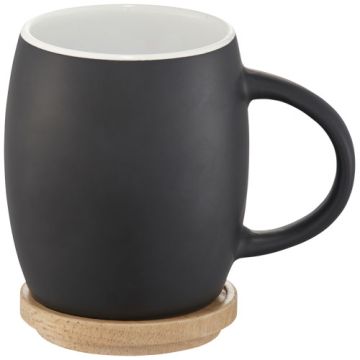 Ceramiczny kubek Hearth z drewnianym wiekiem-spodeczkiem-Czarny – Gift Design