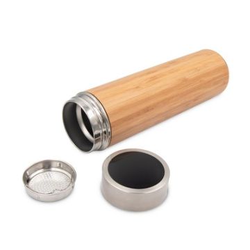 Bambusowy termos 500 ml, posiada sitko zatrzymujące fusy oraz dotykowy cyfrowy wyświetlacz temperatury napojów | Georgia – Gift Design