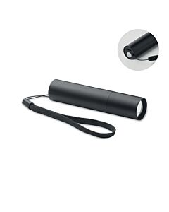 Aluminiowa latarka akumulatorow