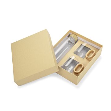 Zestaw do napojów z elementami bambusowymi TRINKLA